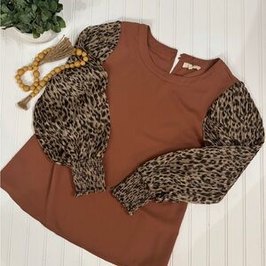 Entro Leopard Print Bell Sleeved Blouse